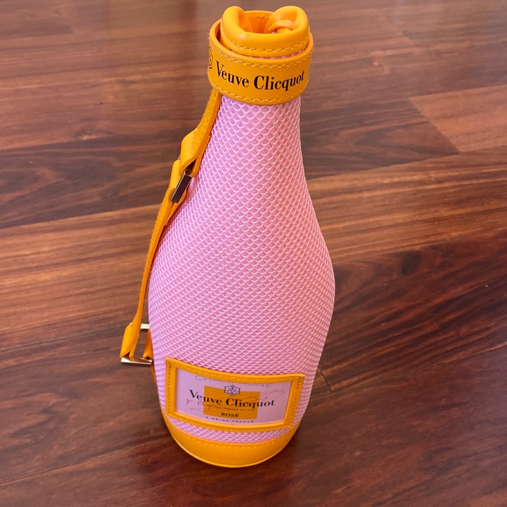 Veuve Clicquot bottle wrap